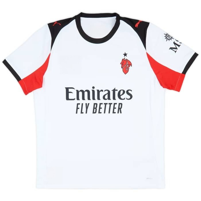 Street Fashion Milan - Nueva camiseta visitante AC Milan 2025-26