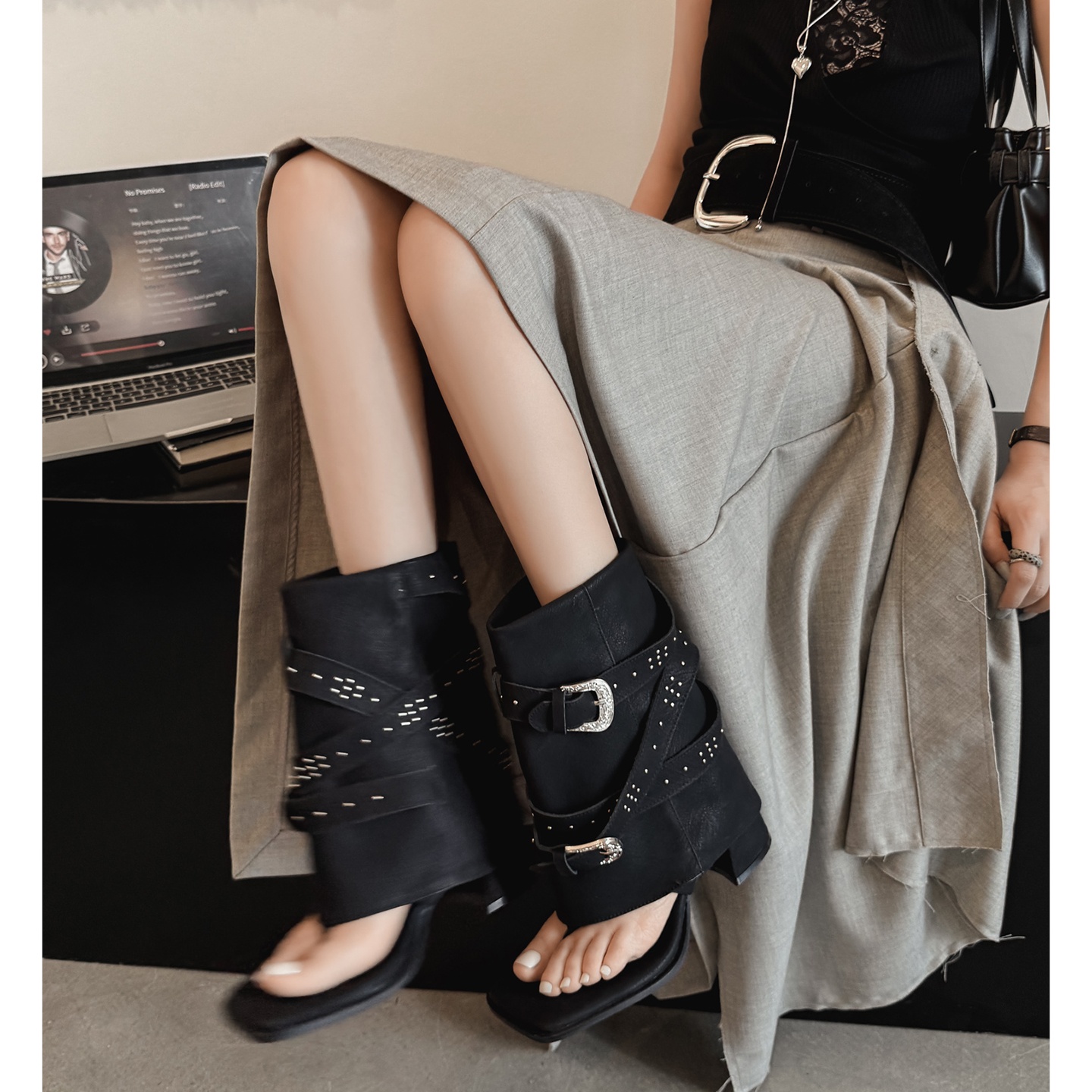 25 New Summer Vintage Buckles  - Street Fashion Vintage のレビューと価格