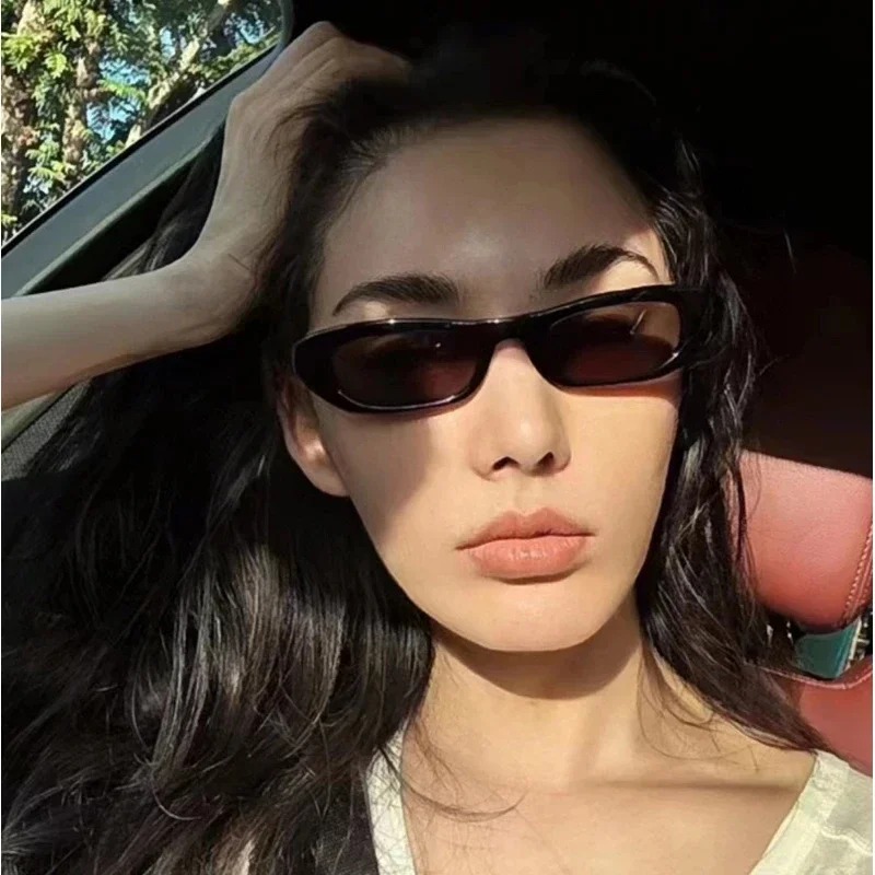 New Retro Oval Frame Sunglasse - Street Fashion Shoot のレビューと価格