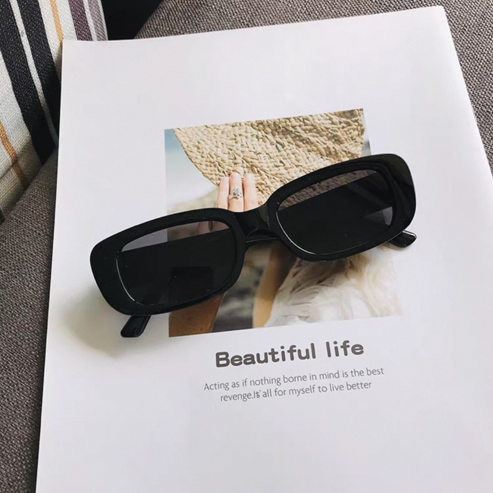Fashion Small Square Frame Bla - Street Fashion Shoot のレビューと価格