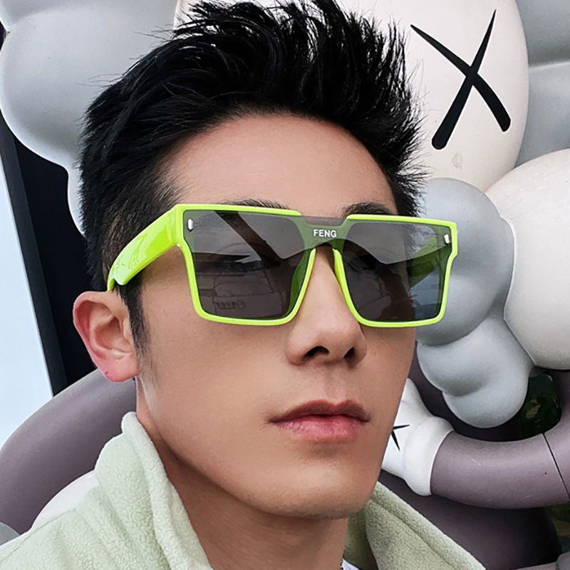 Korean version of Internet cel - Street Fashion Korean のレビューと価格