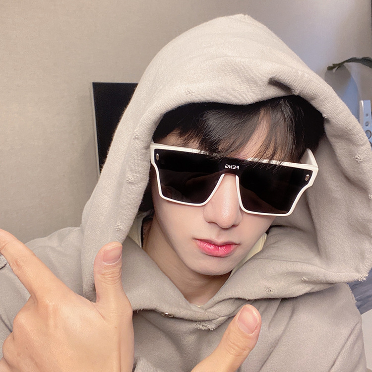 Korean version of Internet cel - Street Fashion Korean のレビューと価格