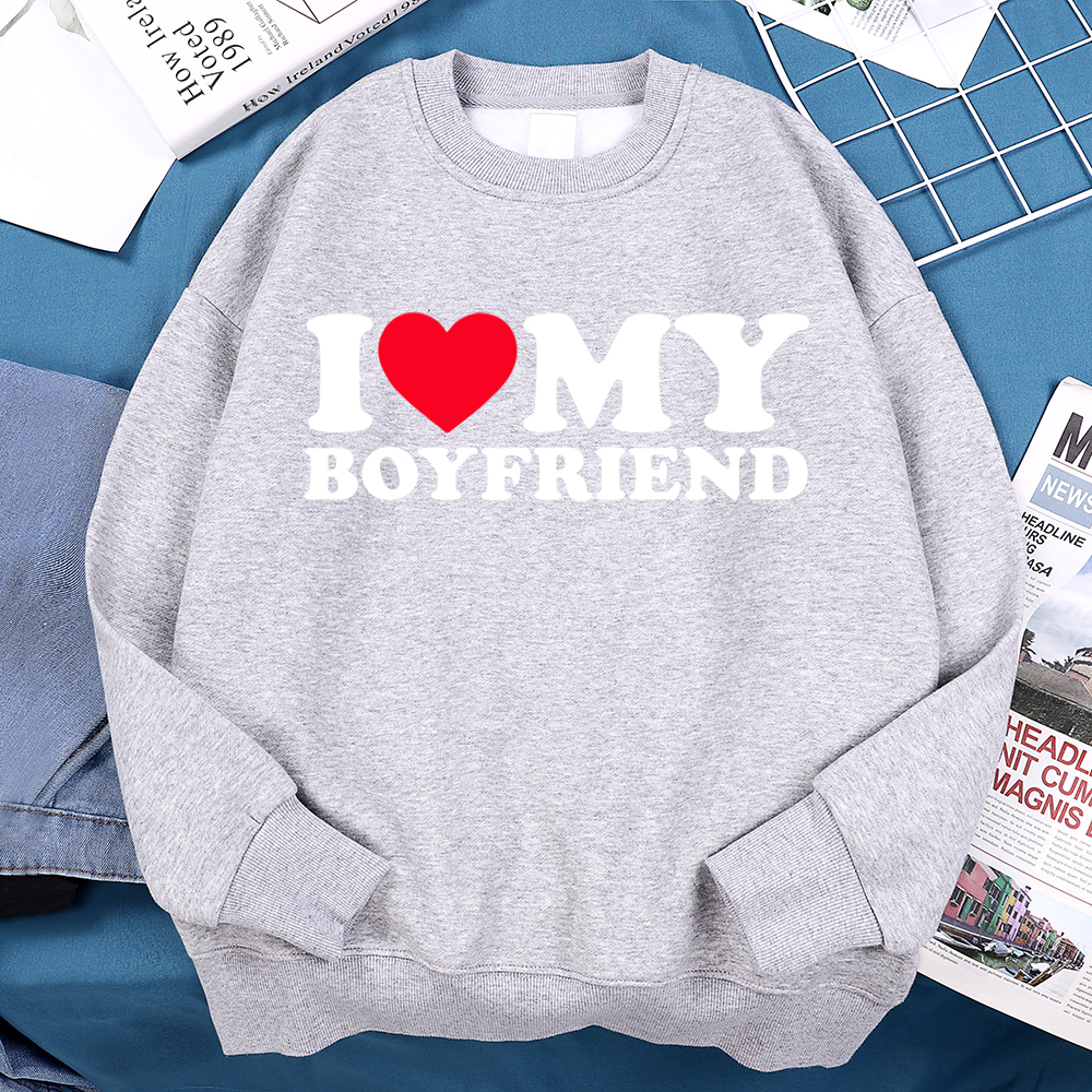I Love My Boyfriend Letter Pri - Oversized Crewneck Fleece のレビューと価格