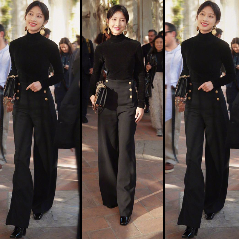Milan Fashion Week Celebrity S - Street Fashion Milan のレビューと価格