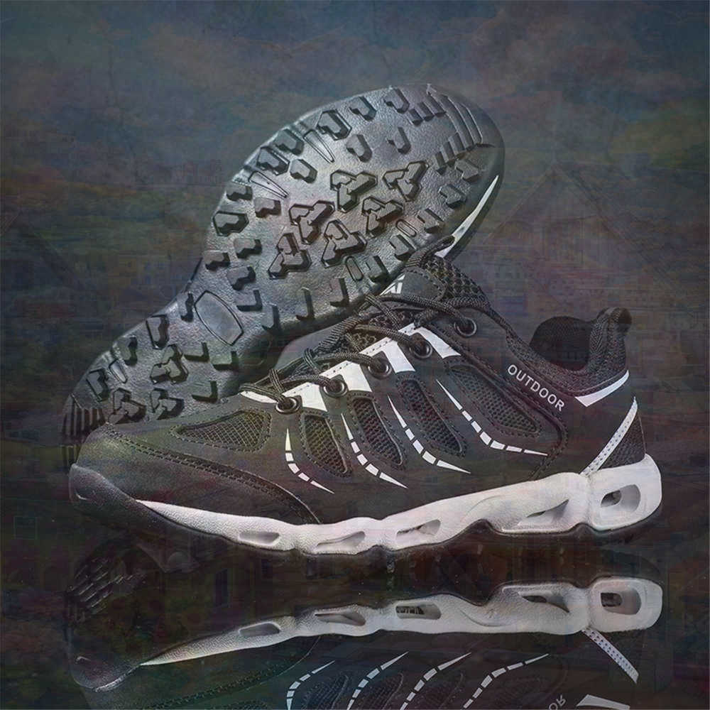 Sumer Round Tip Silver Sneaker - Street Fashion Canada のレビューと価格