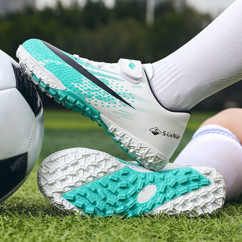 Boys Soccer Cleats Anti Slip C - Street Fashion Boy のレビューと価格