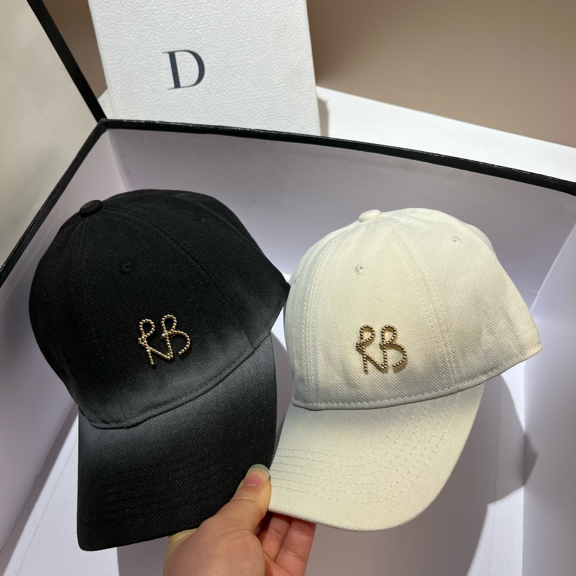 New Trend Luxury Metal Letter  - Street Fashion Russia のレビューと価格