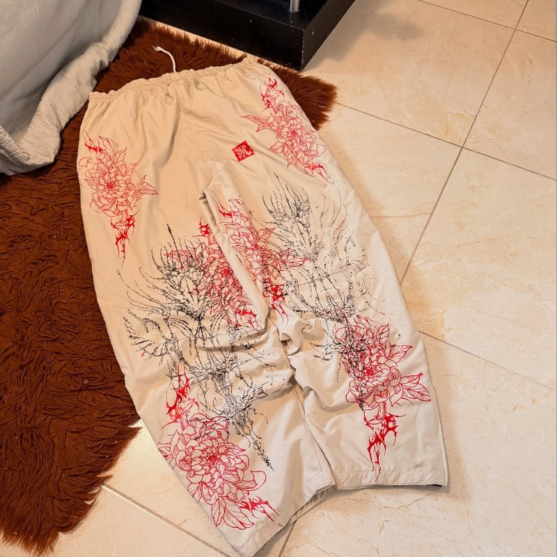 Harajuku Red Spider Lily Print - Street Fashion In Japanese のレビューと価格