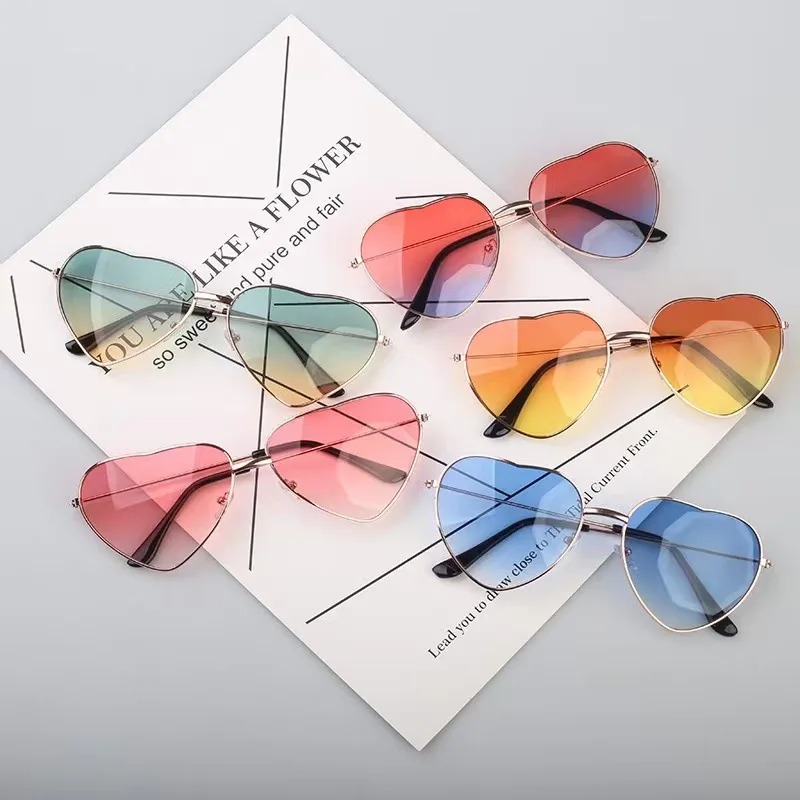 Fashion Heart Shaped Metal Sun - Street Fashion Vintage のレビューと価格