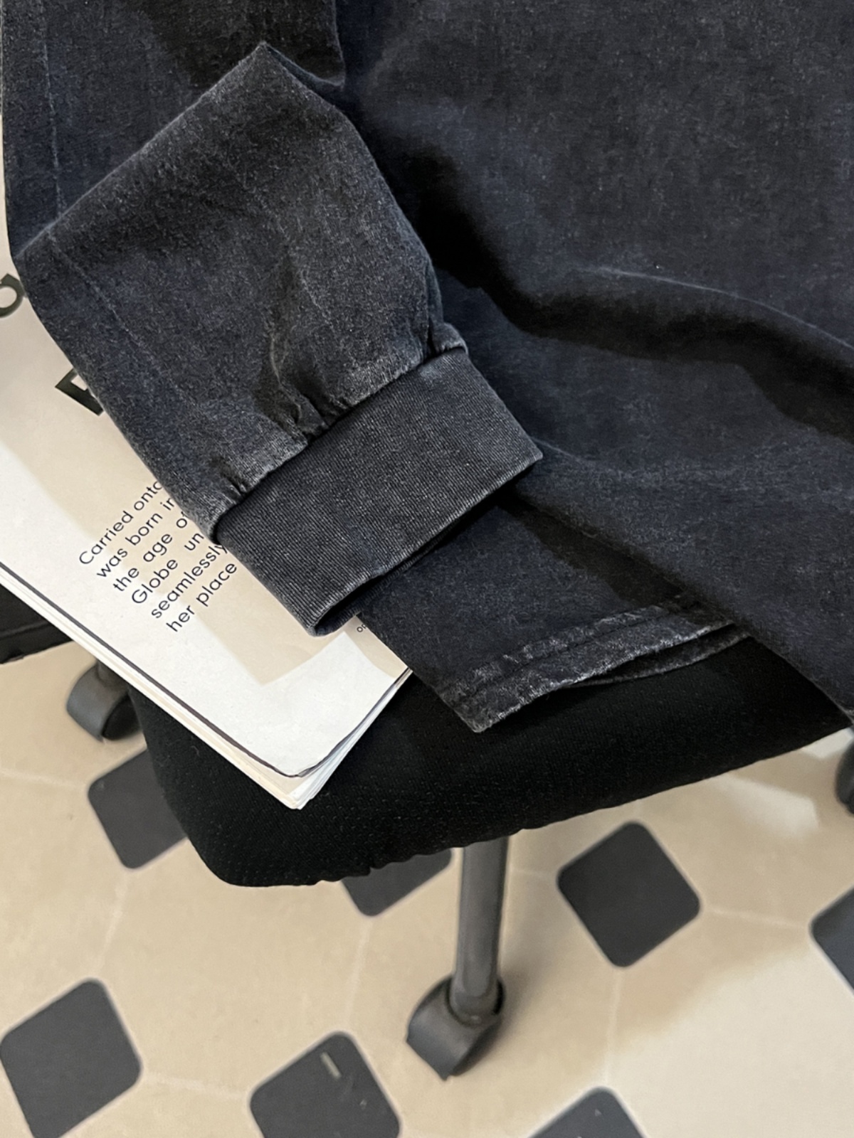 Outlet Washed Long Sleeve T-Sh - Street Fashion Outlet のレビューと価格