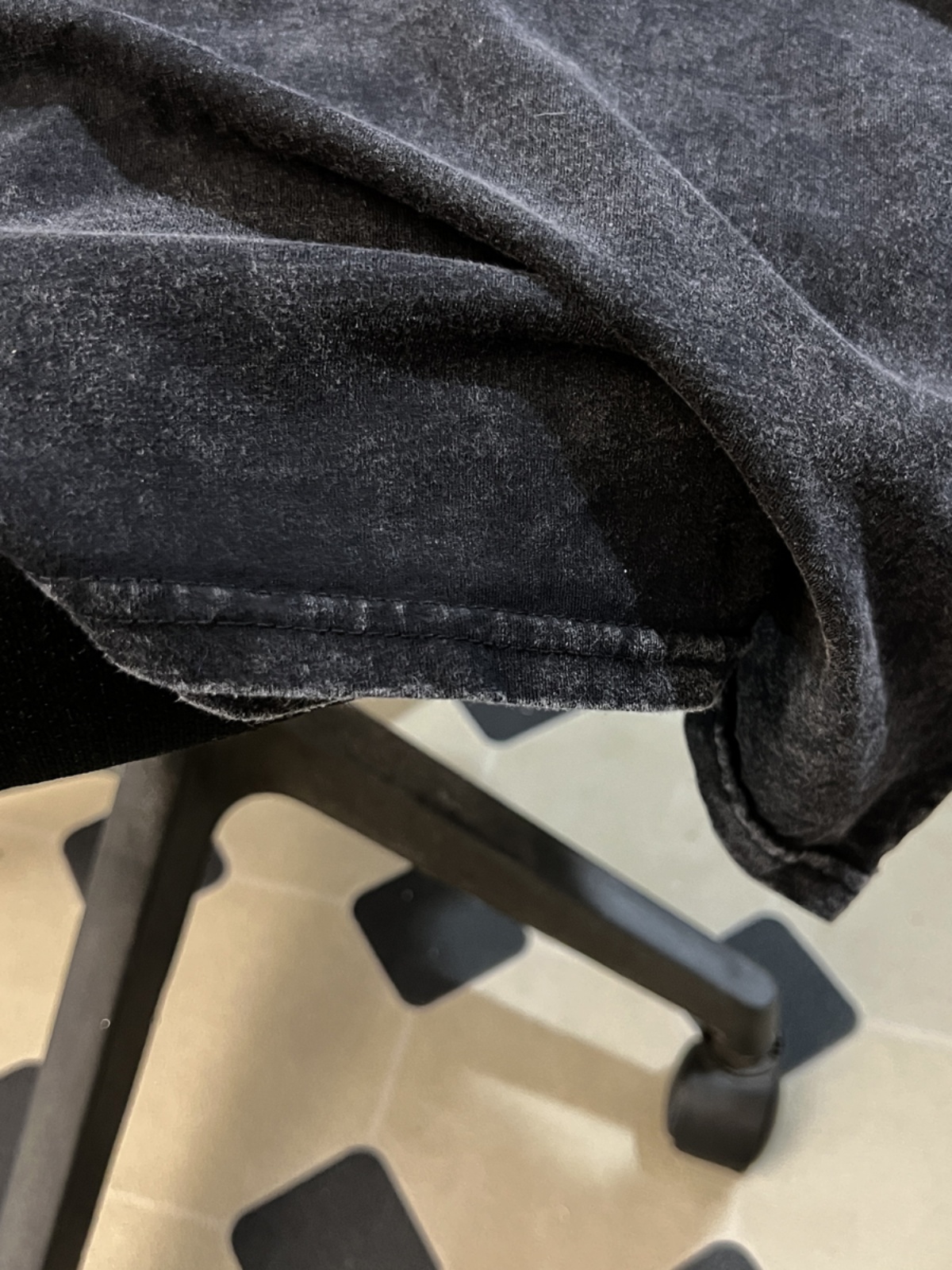 Outlet Washed Long Sleeve T-Sh - Street Fashion Outlet のレビューと価格